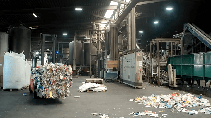 生活垃圾熱解處理現(xiàn)場(chǎng)