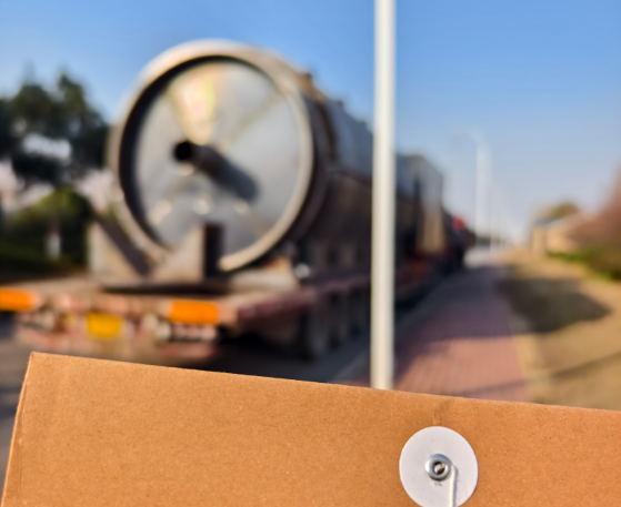 塑料熱解設(shè)備發(fā)往非洲