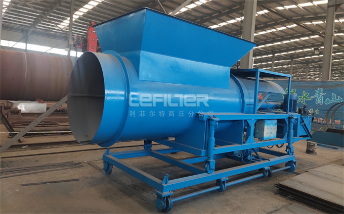 輪胎煉油液壓進(jìn)料機(jī)