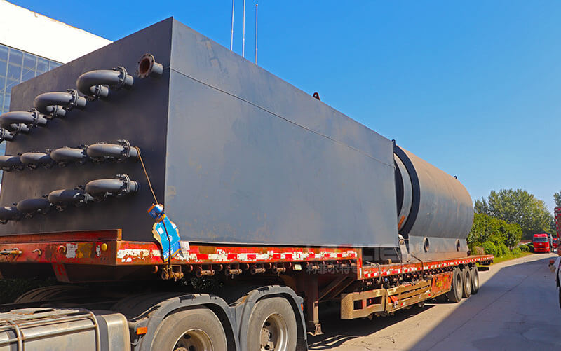 廢輪胎煉油設(shè)備主機(jī)+冷凝水箱