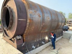 連續(xù)性煉油設(shè)備裂解輪胎更符合環(huán)保要求